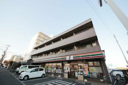 ＡＰＡＲＴＭＥＮＴ　ＤＥ　ＫＡＤＯＭＡＴＳＵ