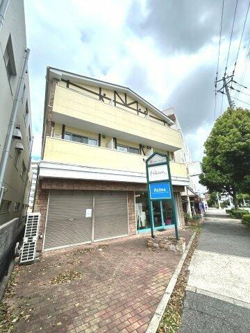 兵庫県神戸市西区伊川谷町有瀬 3階建 築25年3ヶ月