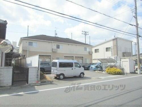 滋賀県草津市草津町 築15年10ヶ月 2階建