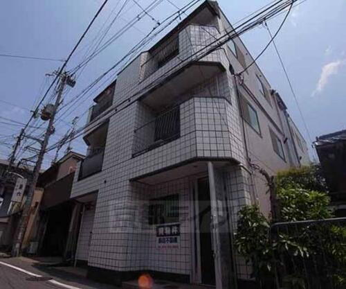 コーポ紅梅 3階建