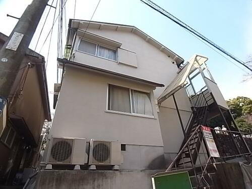 兵庫県神戸市灘区一王山町 2階建