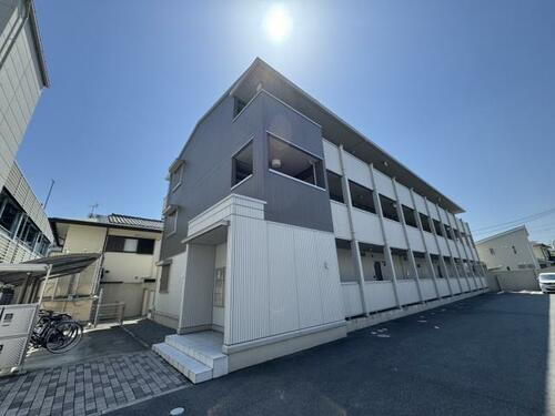 兵庫県姫路市神屋町２丁目 3階建