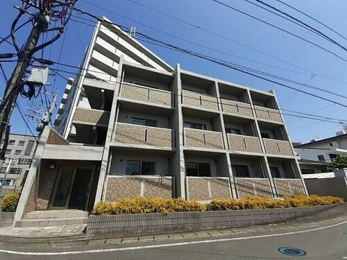 熊本県熊本市中央区白山２丁目 3階建