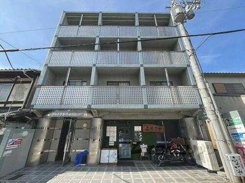 パレみささぎ佐わらび 5階建