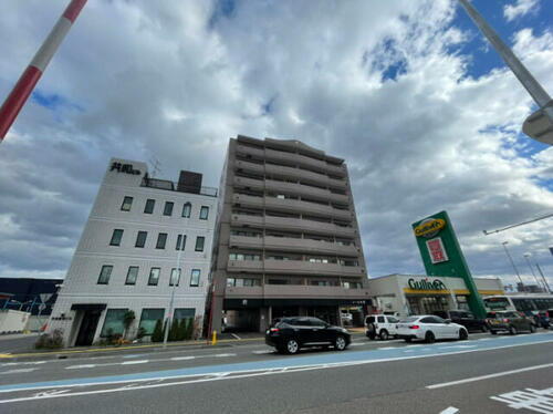 北海道札幌市中央区南十一条西１０丁目 9階建 築34年3ヶ月