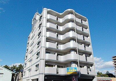 明石ヤングパレス