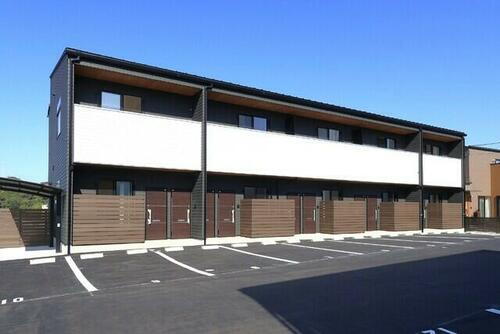 愛媛県松山市衣山５丁目 賃貸アパート