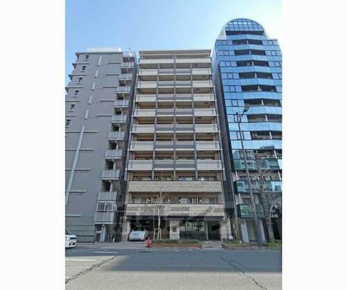 京都府京都市下京区楊梅通新町東入上柳町 11階建
