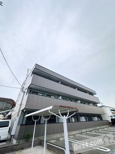 アップフィールド