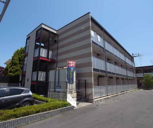 京都府京都市右京区梅津罧原町 3階建