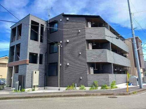 神奈川県相模原市中央区南橋本１丁目 3階建