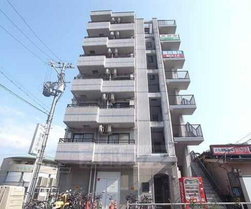 京都府京都市右京区西京極西池田町 賃貸マンション