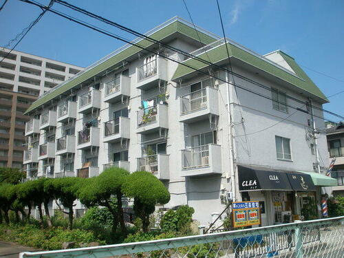 大阪府茨木市中津町 4階建
