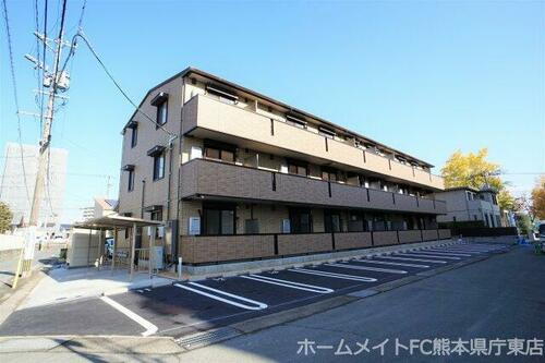 熊本県熊本市中央区菅原町 築3年3ヶ月 3階建