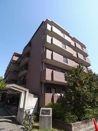 イーストハイムⅢ 5階建