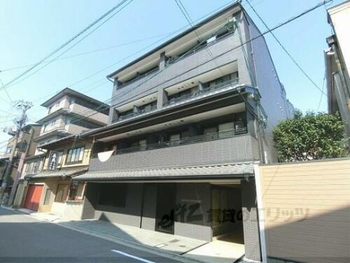 Ｇ・Ｆ東本願寺 4階建
