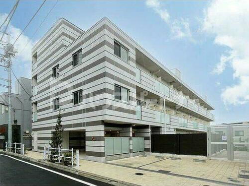 ドゥーエ成増 地上4階地下1階建