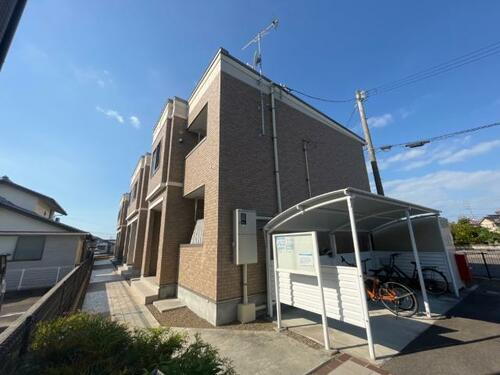 愛媛県新居浜市庄内町６丁目 賃貸アパート