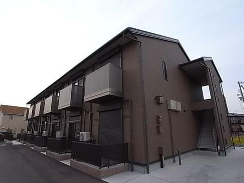 兵庫県たつの市龍野町中村 2階建