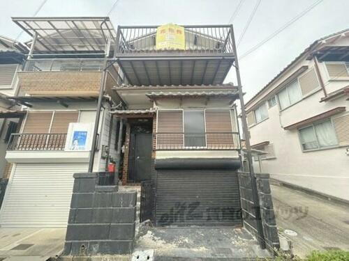 大阪府枚方市大峰元町２丁目 2階建