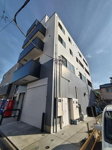 Ｍａｉｓｏｎ　ａｌｙｓｓｕｍ（メゾンアリッサム） 5階建