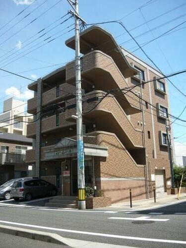 サン・セフィール 4階建