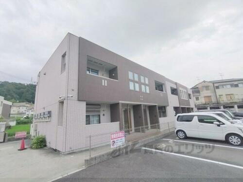 奈良県生駒市辻町 築8年10ヶ月 2階建