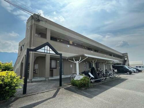 福岡県うきは市吉井町富永 2階建