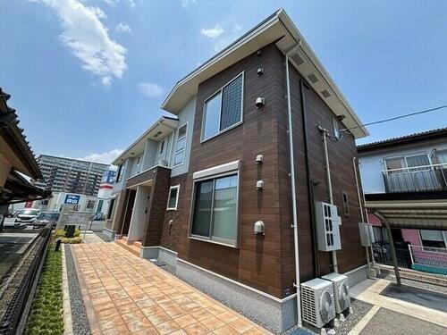 熊本県熊本市南区日吉１丁目 2階建