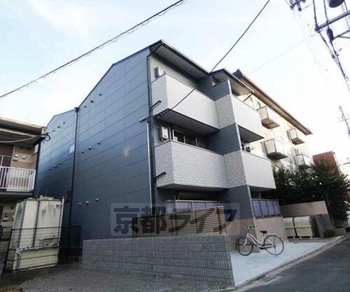 京都府京都市右京区太秦安井松本町 3階建 築2年8ヶ月