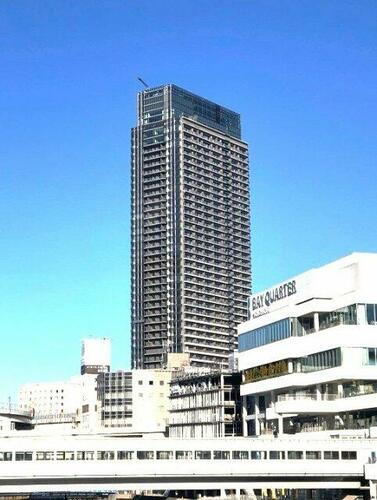 ＴＨＥ　ＹＯＫＯＨＡＭＡ　ＦＲＯＮＴ　ＴＯＷＥＲ