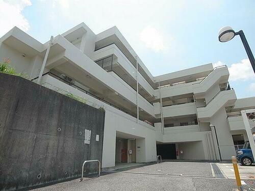 兵庫県神戸市北区緑町３丁目 地上5階地下1階建 築34年3ヶ月
