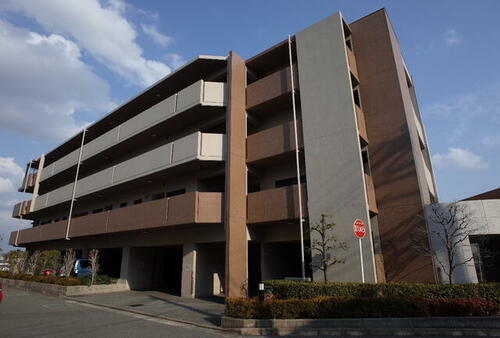 兵庫県西宮市門戸西町 築26年11ヶ月 4階建