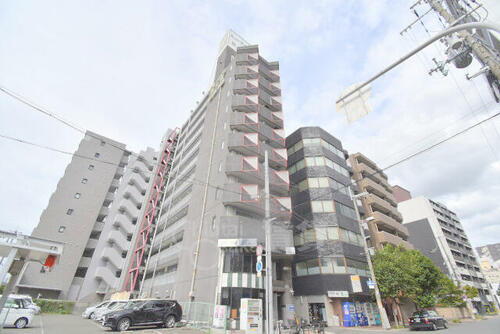スリーデイズ新大阪 11階建