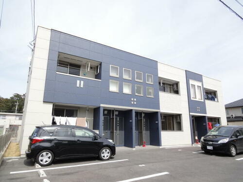 滋賀県守山市欲賀町 2階建