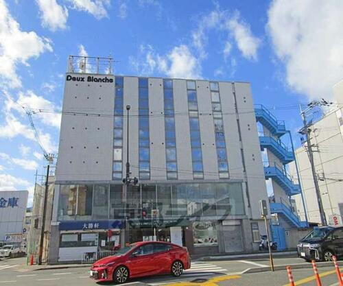 京都府京都市西京区山田車塚町 5階建