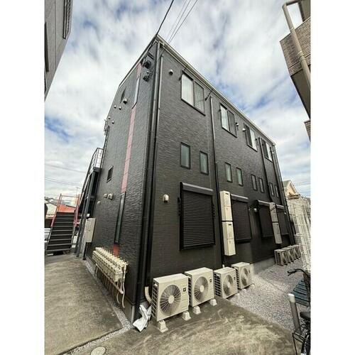 神奈川県横浜市神奈川区松見町４丁目 賃貸アパート