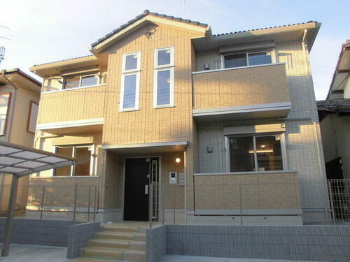 神奈川県横浜市金沢区柳町 2階建