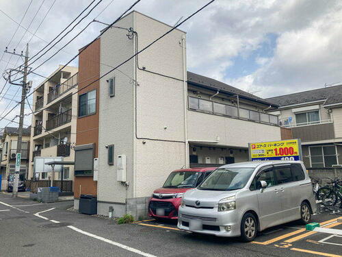 東京都中野区沼袋１丁目 2階建
