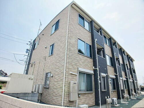 熊本県熊本市東区沼山津３丁目 築4年12ヶ月 3階建