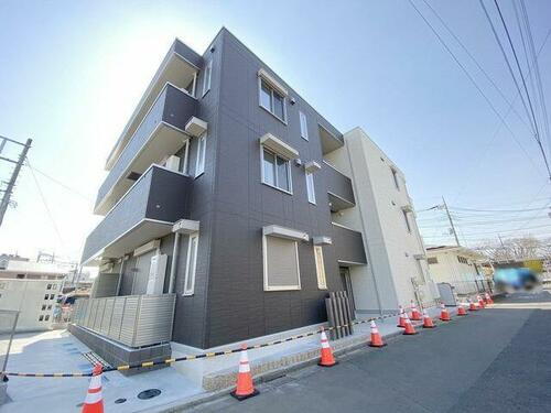 埼玉県所沢市西所沢１丁目 3階建