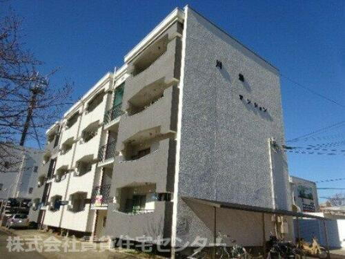 川端マンション 4階建