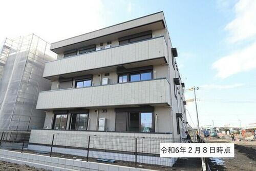 アヴァンス八潮Ａ 3階建