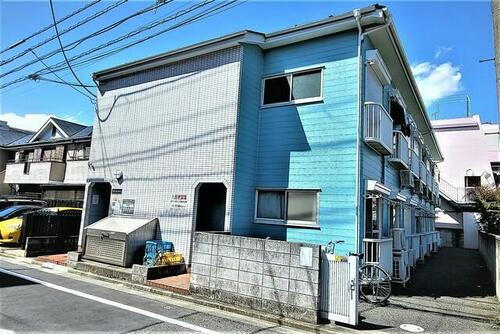 フローラルハイツ 2階建