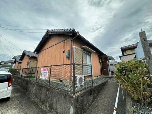 三重県伊勢市藤里町 平屋建て