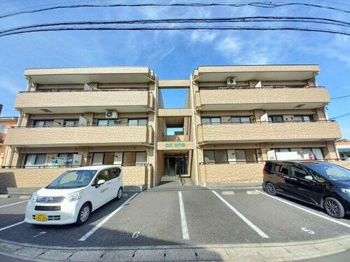 三重県鈴鹿市阿古曽町 3階建 築17年5ヶ月