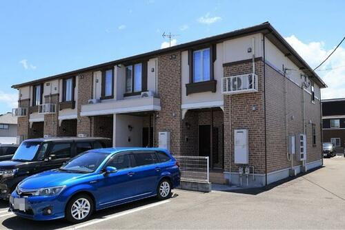 愛媛県伊予市下吾川 賃貸アパート