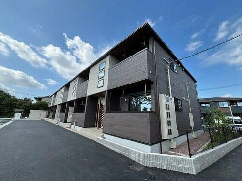 熊本県熊本市東区新南部４丁目  2階建