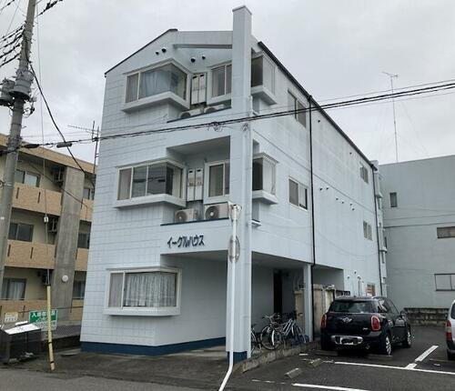 イーグルハウス 3階建