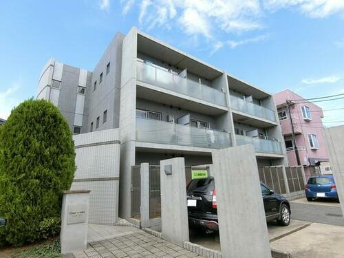 Ｏｎｅ’ｓ　ｏｎｅ 3階建
